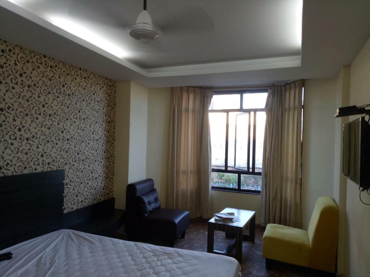 Hotel Assam Jatri Niwas Purí Exteriér fotografie